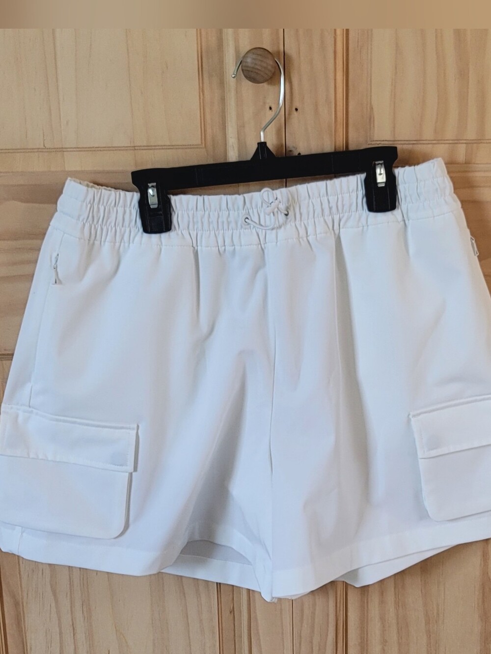 Tilley Women's White Cargo Drawstring Shorts
